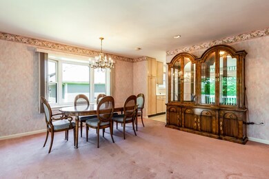 501 Lexington St unit 53, Waltham, MA 02452 - photo 3