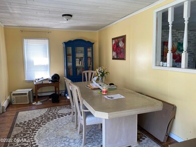 537 E 2nd St, Nescopeck, PA 18635 - photo 7