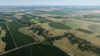 42041 Drive 728th, Arapahoe, NE 68922 - photo 7