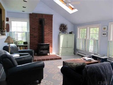 90 Grant Ave, Glens Falls, NY 12801 - photo 4