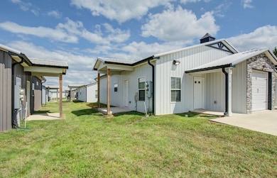 176 Bainbridge Dr unit A, Clarksville, TN 37043 - photo 2