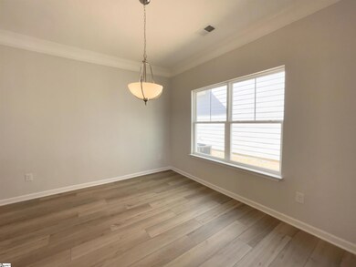 605 Columbus Cir, Simpsonville, SC 29680 - photo 4