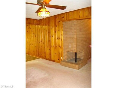 550 Foxfire Rd, Asheboro, NC 27205 - photo 7