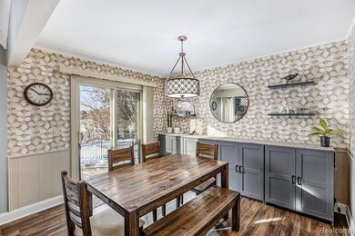 37815 Streamview Dr, Sterling Heights, MI 48312 - photo 7