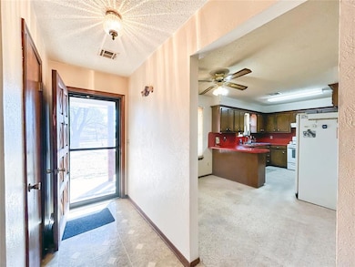 121 E 2nd St, Custer City, OK 73639 - photo 2