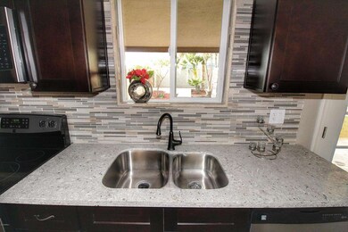 Luxury Kitchen1