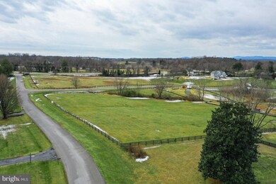 23443 Dover Rd, Middleburg, VA 20117 - photo 3