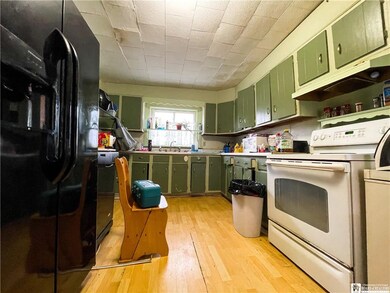 330 S Barry St, Olean, NY 14760 - photo 4