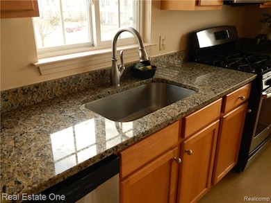 1079 Alameda 036.JPG