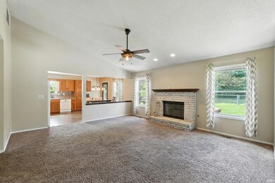 814 Baer Pass, Garrett, IN 46738 - photo 3