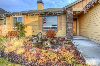 61182 Hilmer Creek Dr, Bend, OR 97702 - photo 2
