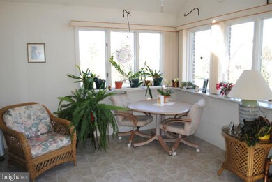 12015 Belvedere Rd, Hagerstown, MD 21742 - photo 2