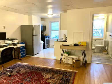 437 Warren St unit 2L, Hudson, NY 12534 - photo 3