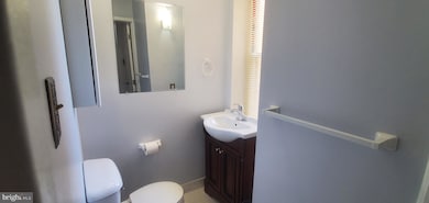 622 Clinton St, Camden, NJ 08103 - photo 5