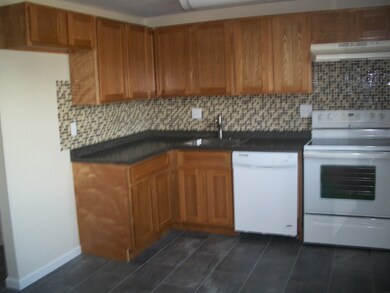 420 Main St unit 72, Agawam, MA 01001 - photo 2