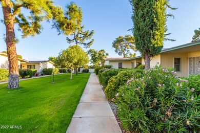 10536 W Highwood Ln, Sun City, AZ 85373 - photo 4