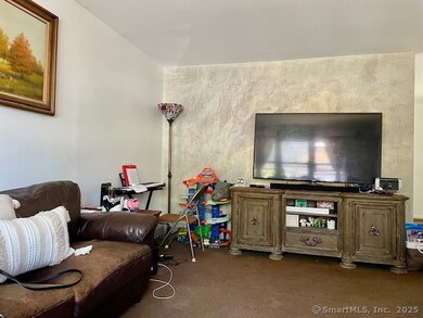 135 Whittier St, Bridgeport, CT 06605 - photo 3