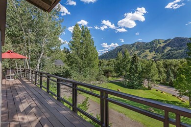 39_239_Willoughby_Way_Aspen_81611039_mls
