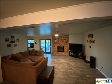 701 Cedar Dr, Copperas Cove, TX 76522 - photo 5