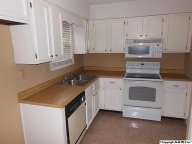 3913 W Oak Way SW, Huntsville, AL 35805 - photo 7