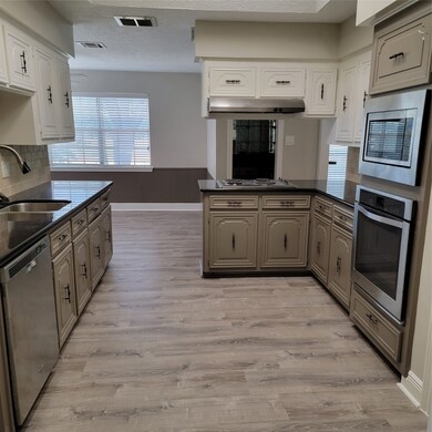 5514 Turfwood Ln, Houston, TX 77088 - photo 6