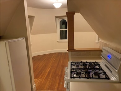 254 Wayland Ave unit 7, Providence, RI 02906 - photo 3