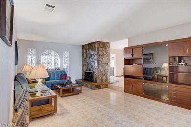 5269 Consul Ave, Las Vegas, NV 89142 - photo 3