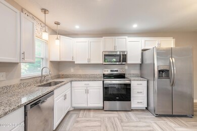 139 Moonstone Ct, Port Orange, FL 32129 - photo 6