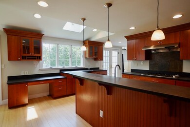 11 Miles Standish Rd, Marblehead, MA 01945 - photo 4