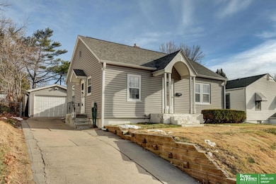 2005 N 68th St, Omaha, NE 68104 - photo 2