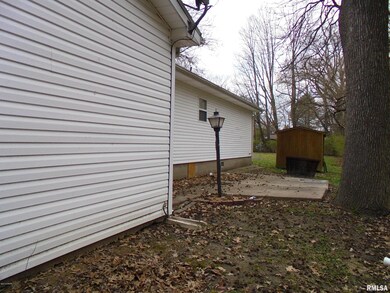 400 W Logan St, Harrisburg, IL 62946 - photo 6