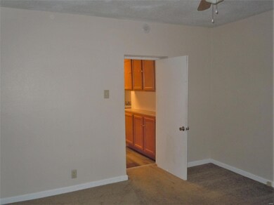 401 S Morrison Ave, Collinsville, IL 62234 - photo 7