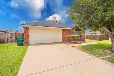 1070 Mellanie Ln, Celina, TX 75009 - photo 2