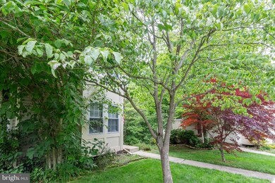 15762 Widewater Dr, Dumfries, VA 22025 - photo 2