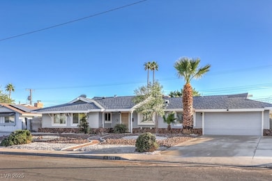 3701 Pyramid Dr, Las Vegas, NV 89107 - photo 2