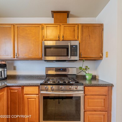 1843 BELLEVUE LP - MLS - RLTY -10