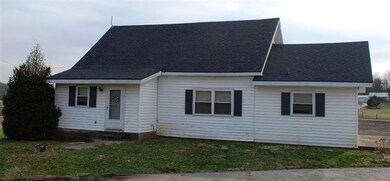 925 Bellows Mill Rd, Harrodsburg, KY 40330 - photo 2