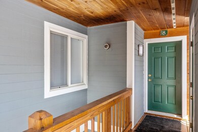 26 White Oak Ln unit 8, Lincoln, NH 03251 - photo 6