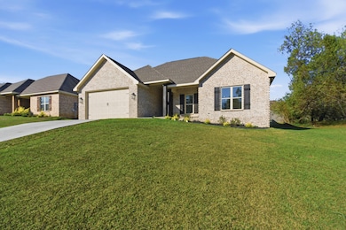 43 Island Oak, Hattiesburg, MS 39402 - photo 2