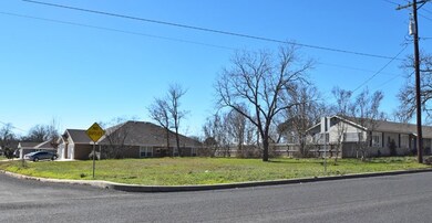 1102 Thiele Ln unit 2AR, Fredericksburg, TX 78624 - photo 2