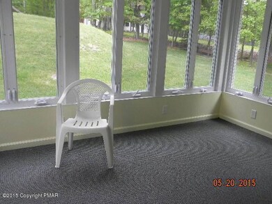 2219 Walnut Trail, Bushkill, PA 18324 - photo 5