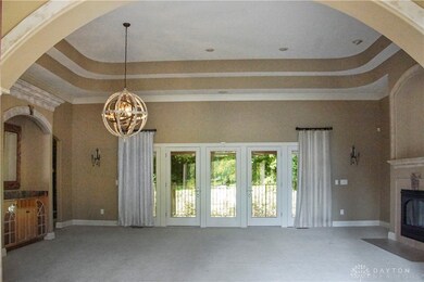 8307 Old Woods Ct, Springboro, OH 45066 - photo 4