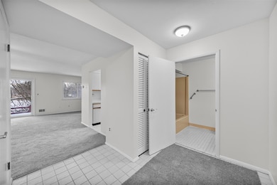 156 Carriage Ct unit G, Yorktown Heights, NY 10598 - photo 6