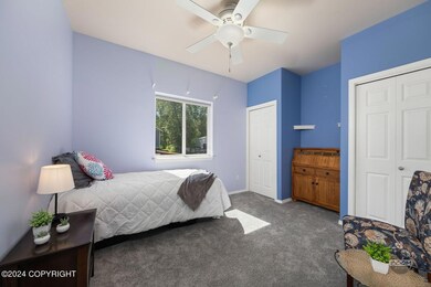48-web-or-mls-4249 E Serendipity Loop Ex