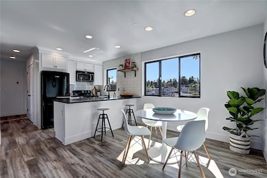 1126 N 90th St, Seattle, WA 98103 - photo 6