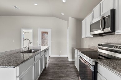 1312 Lantana Ct, Odessa, TX 79765 - photo 6