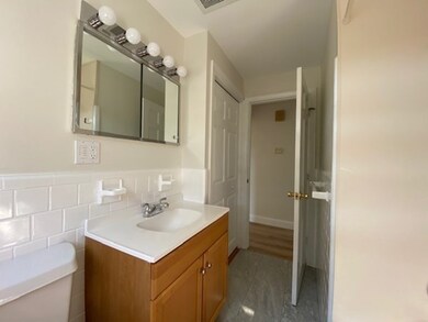 37 Holten St unit 11, Danvers, MA 01923 - photo 5