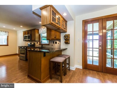 212 Flintlock Rd, Drexel Hill, PA 19026 - photo 2