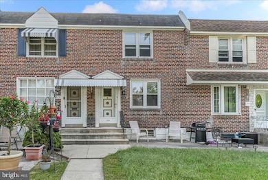 324 W Rively Ave, Glenolden, PA 19036 - photo 2