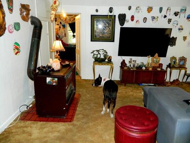 Living Room 322